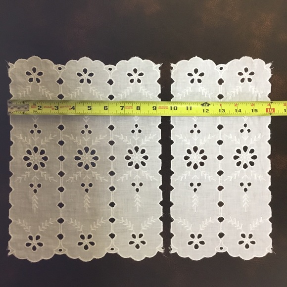 Vintage Handmade White Eyelet Dresser Scarves Embroidered Set of 3 Rectangular - Picture 5 of 6